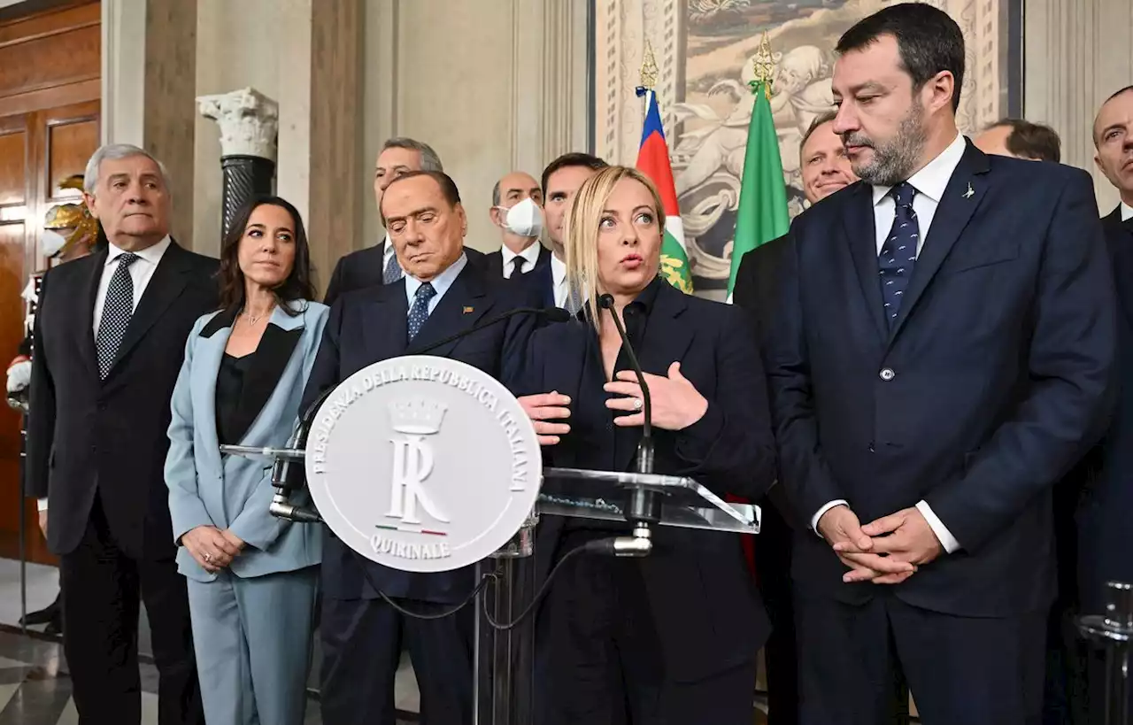 Un député photographié avec un brassard nazi entre au gouvernement italien