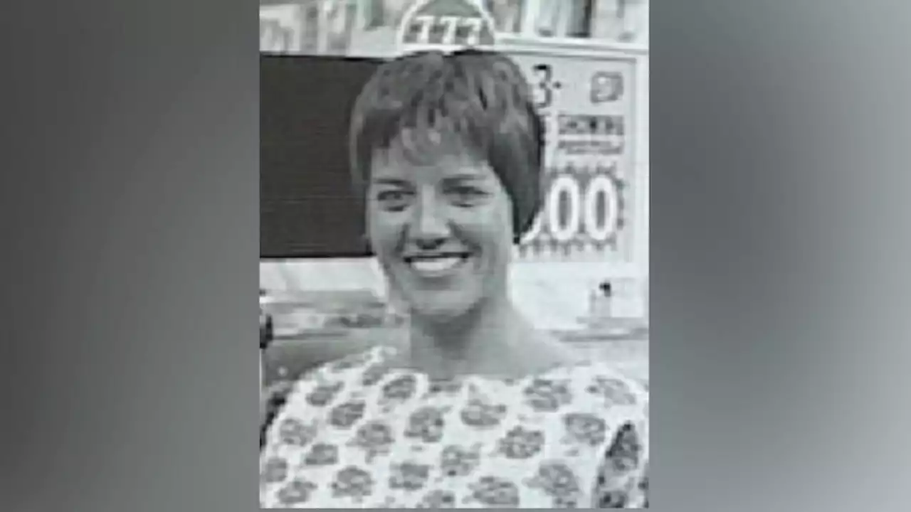 Victim of 50-year cold case 'Lady of the Dunes' identified by police