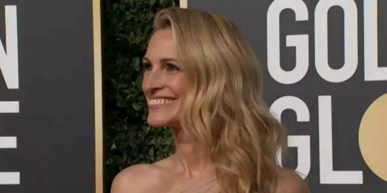 Julia Roberts says Martin Luther King Jr. family paid for her birth