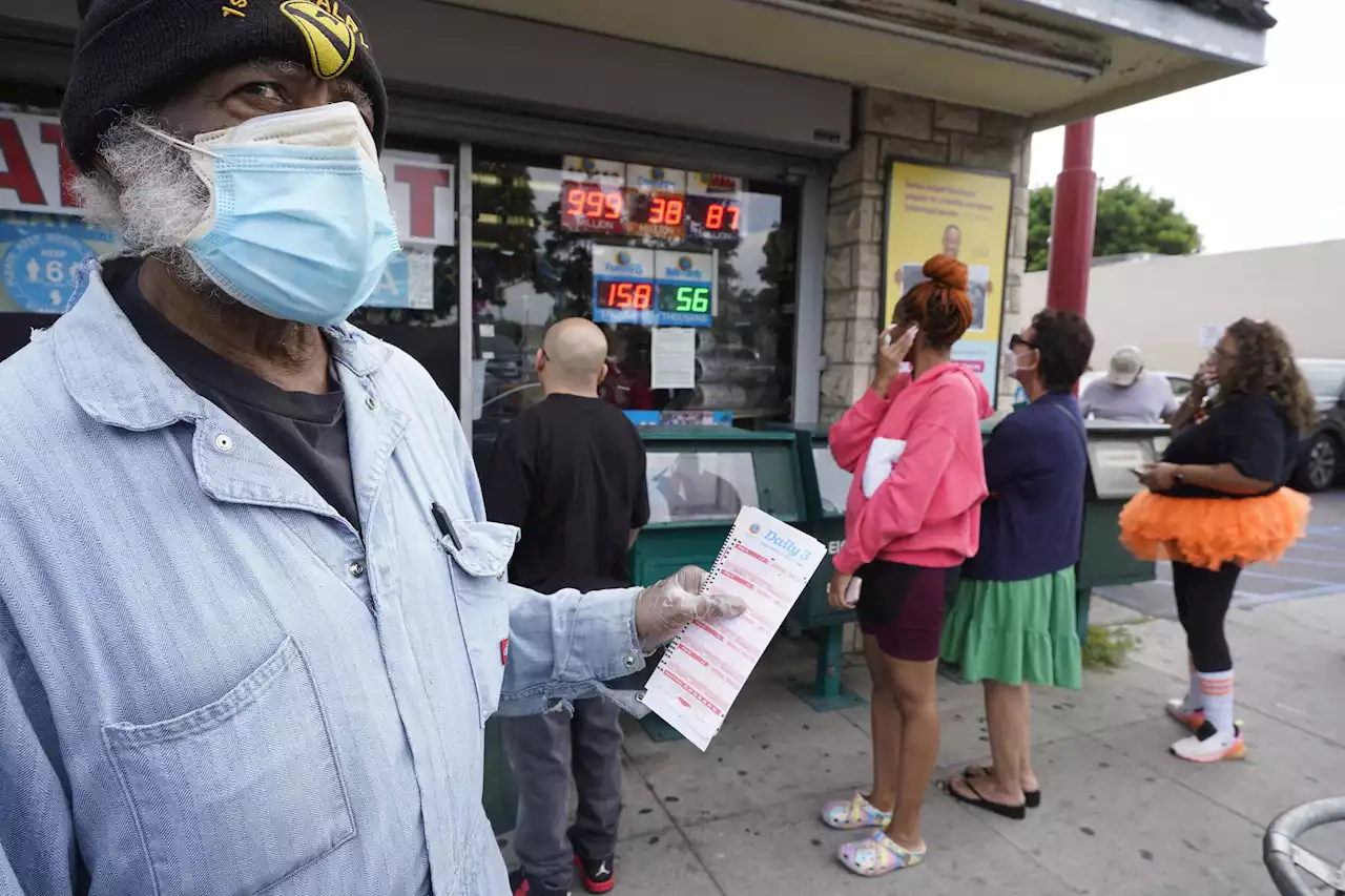 Powerball prize soars to $1.2B after no winners found Monday