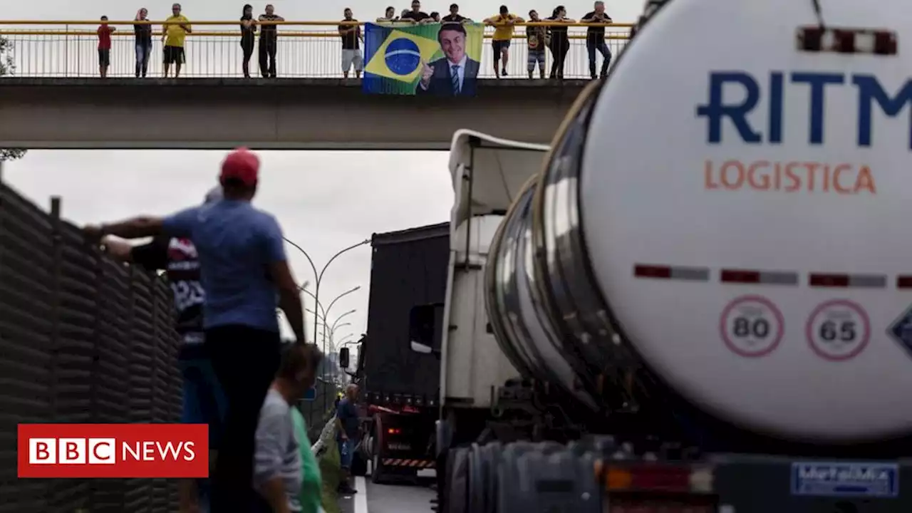 Alexandre de Moraes determina desbloqueio de estradas por apoiadores de Bolsonaro - BBC News Brasil