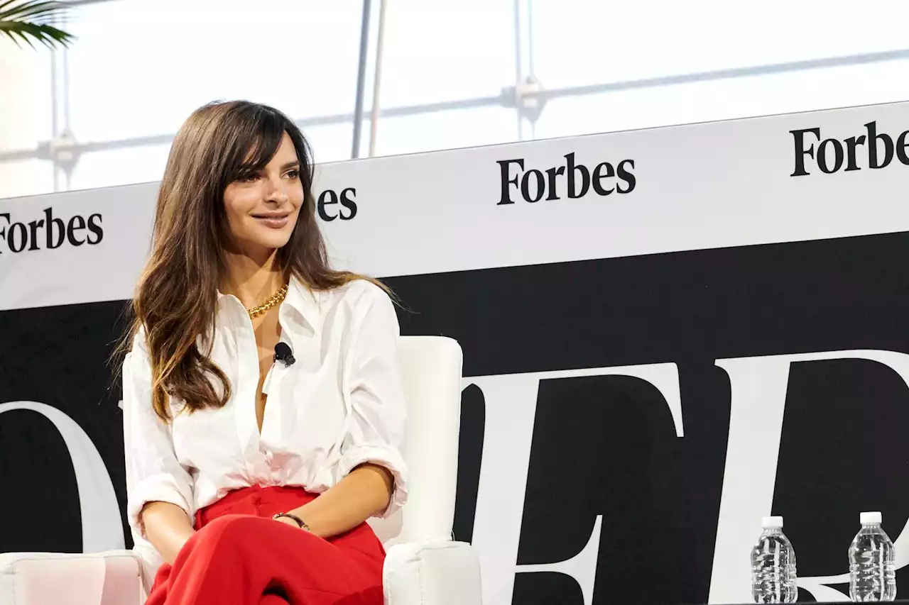 Emily Ratajkowski Doesn’t Care If You Call Her A Bad Feminist