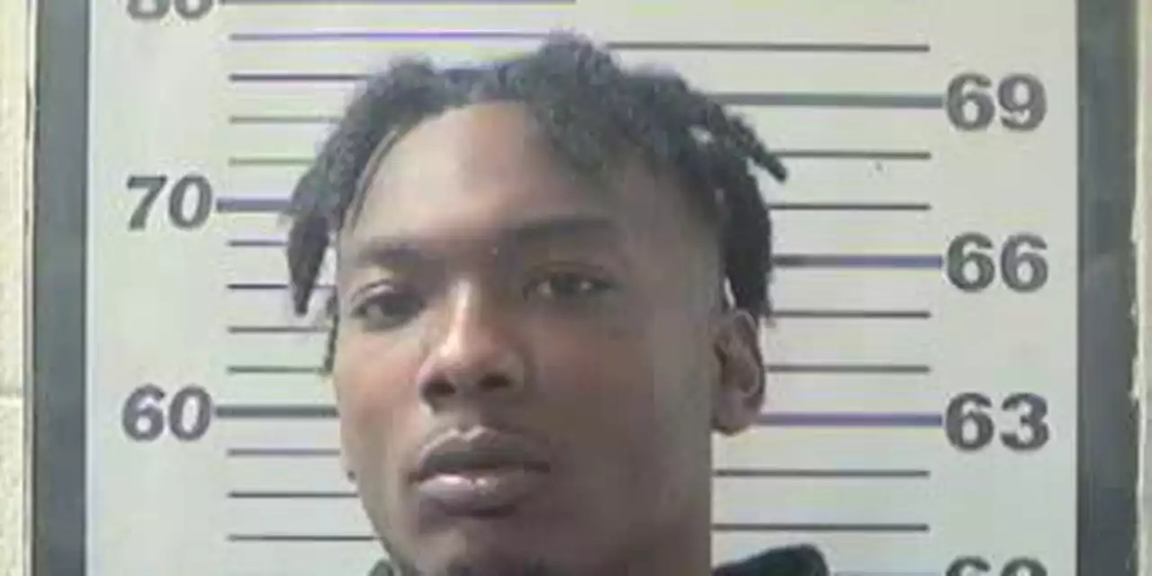 Mobile man accused of shooting two men sentenced in federal gun case