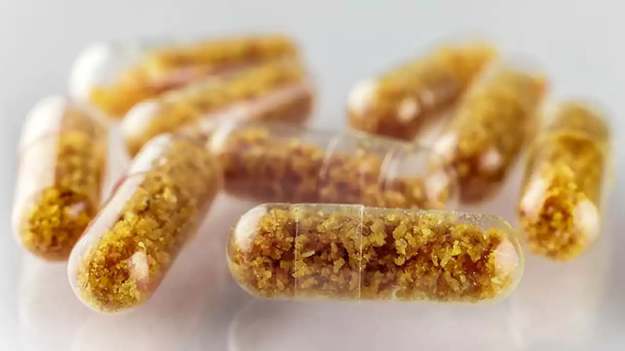 Oral FMT on Par With Colonic FMT for Recurrent C difficile