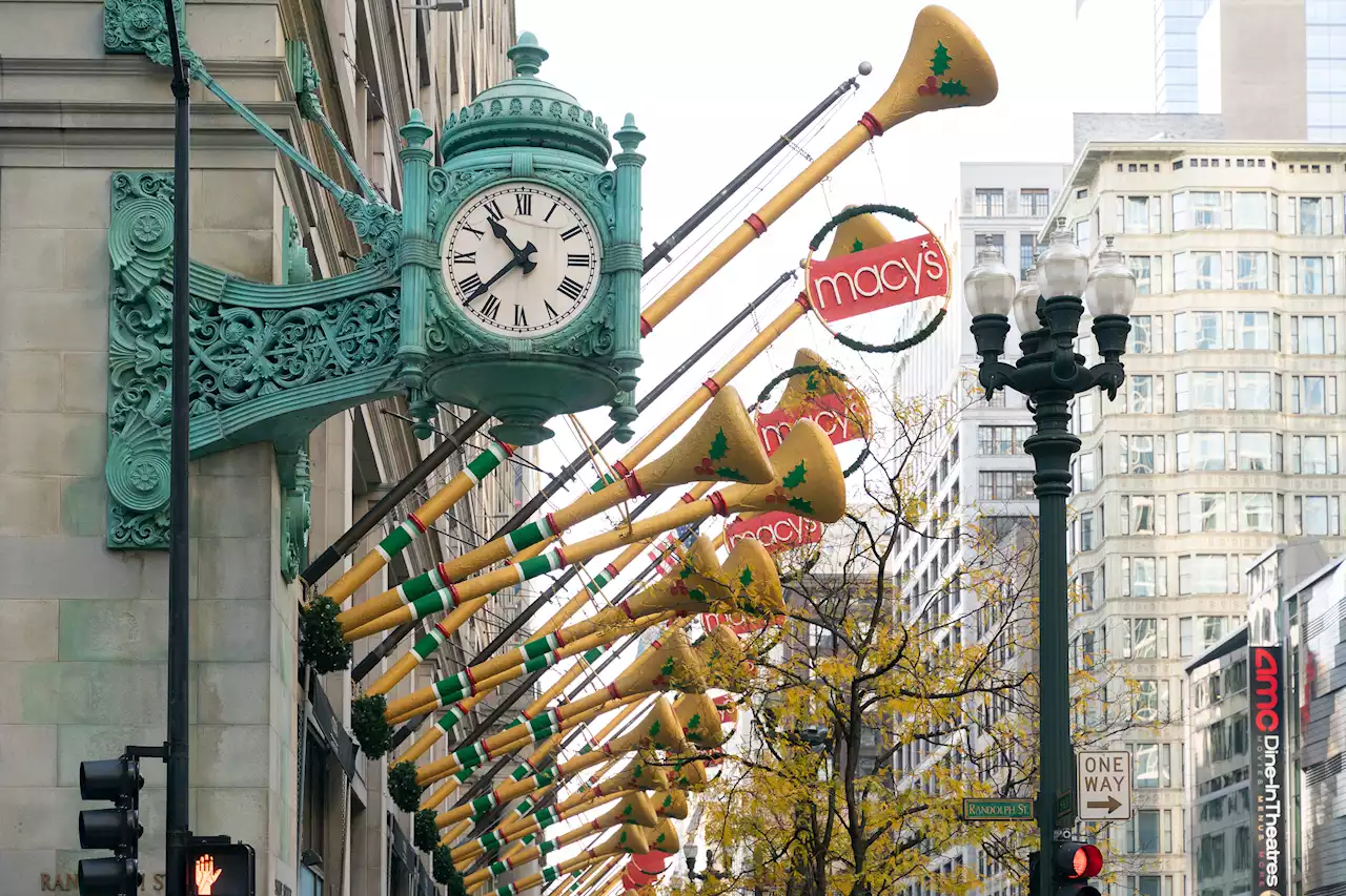 Holiday Celebrations Are on the Way to Macy's State Street