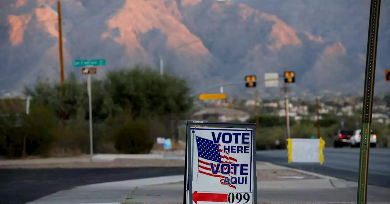 U.S. Justice Dept backs voter intimidation lawsuit in Arizona