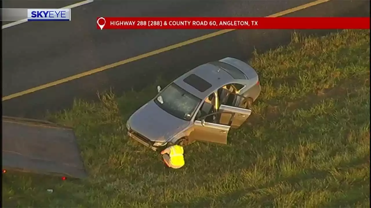 Suspect in custody after chase comes to end in Iowa Colony, video shows