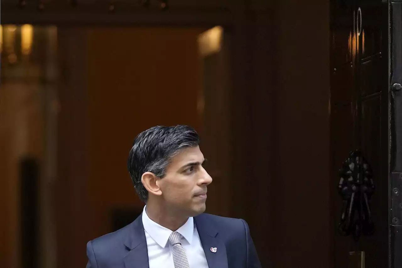 Rishi Sunak seeks thawed relations at UK-Ireland summit