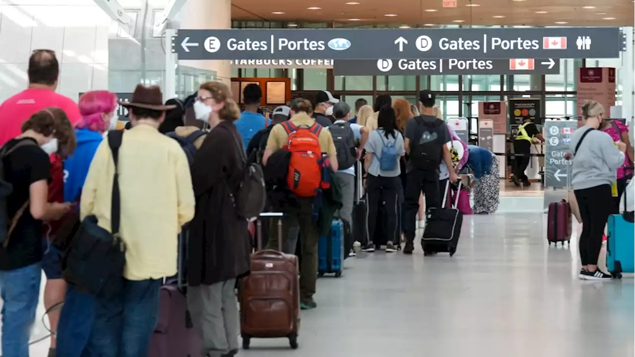 Unions say turnover rate high for new airport security officers as busy holiday season looms