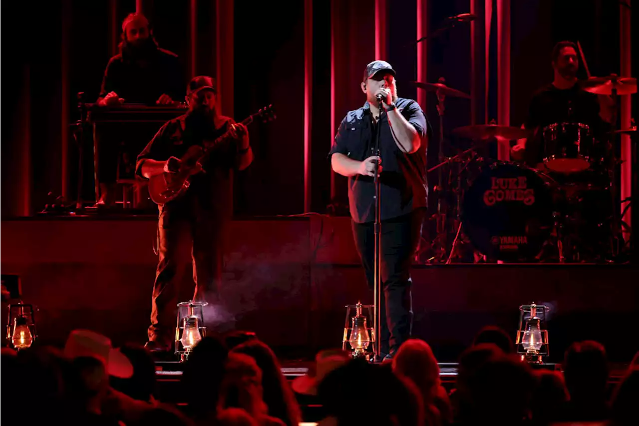 Luke Combs Is ‘Entertainer Of The Year’ At 56th Annual Country Music Assn. Awards