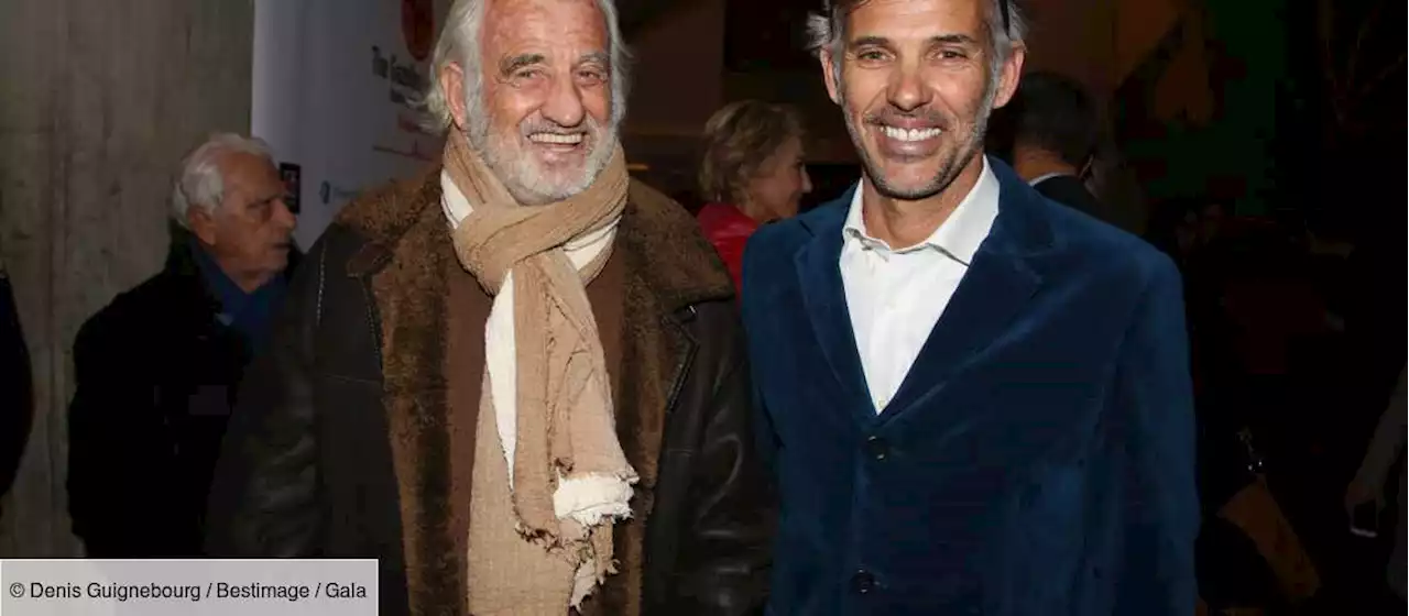 PHOTO – Jean-Paul Belmondo dans une “tenue ridicule” : son fils Paul partage un cliché hilarant ! - Gala