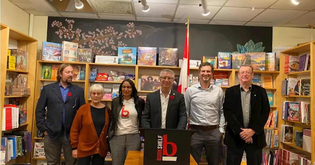 Guelph business receiving federal funding to help boost online book sales - Guelph | Globalnews.ca