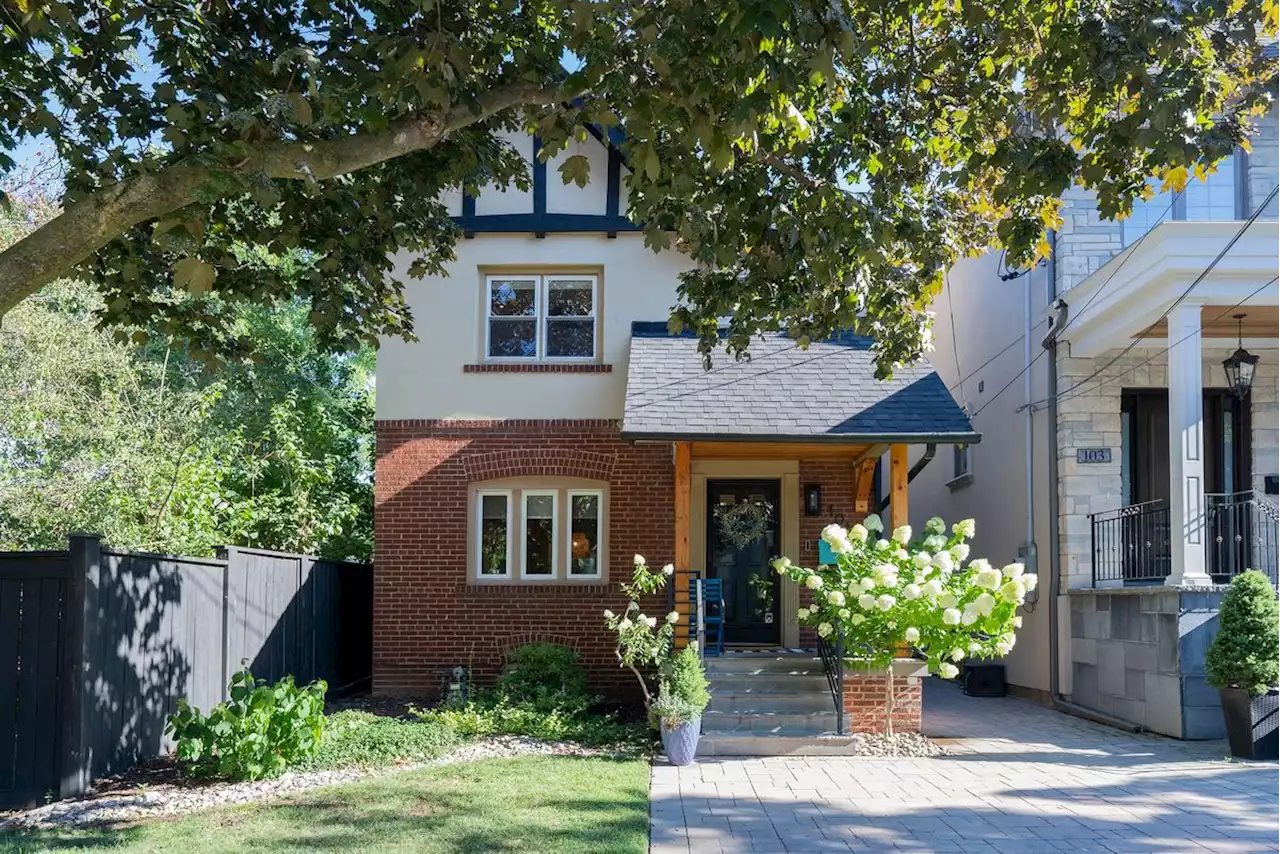 Buyers bide their time, trim price on uptown house