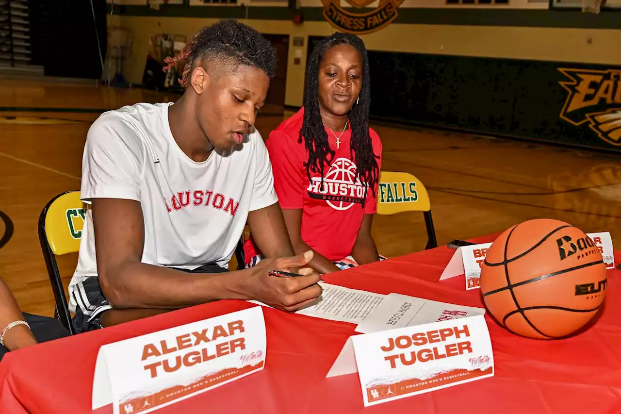 JoJo Tugler, Keanu Dawes opt to stay local with UH, Rice