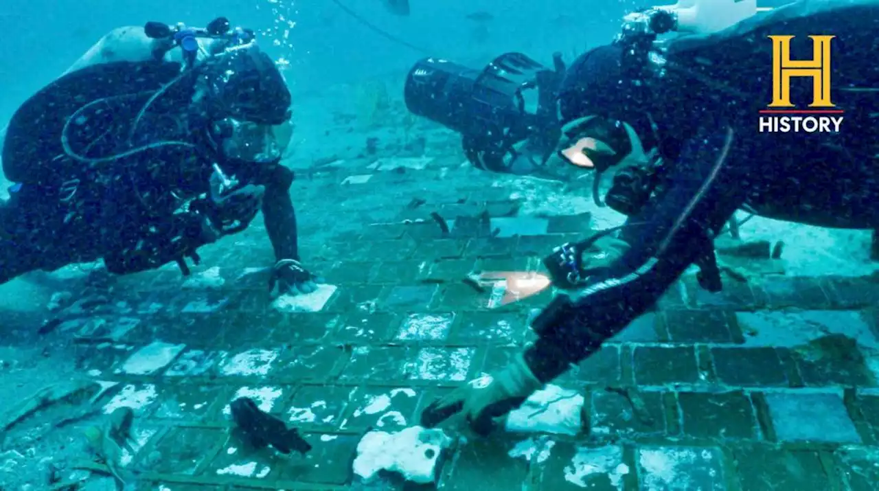 Filmmakers find section of destroyed shuttle Challenger on ocean floor