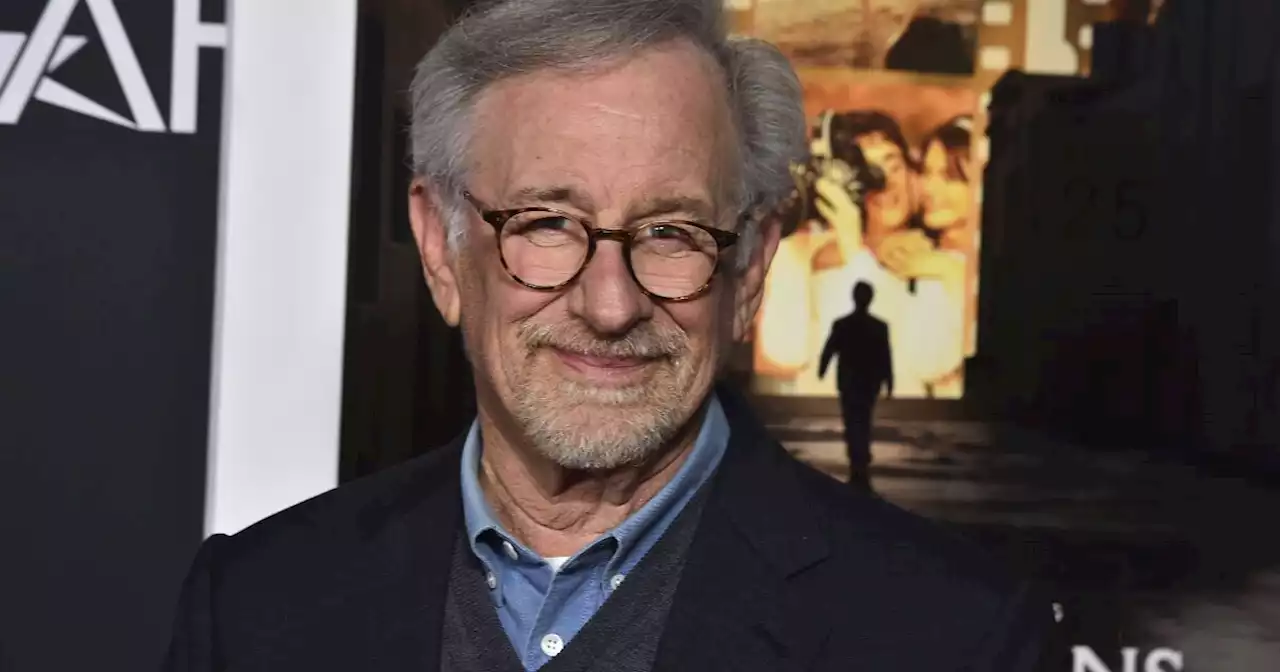 Steven Spielberg slams streamers for throwing 'best filmmaker friends under the bus'