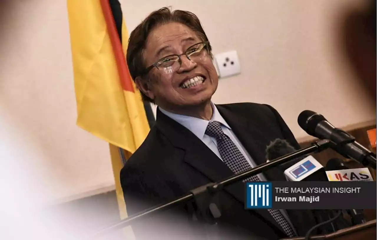 Sarawak kaji naik gaji penjawat awam negeri, kata Abang Johari | The Malaysian Insight