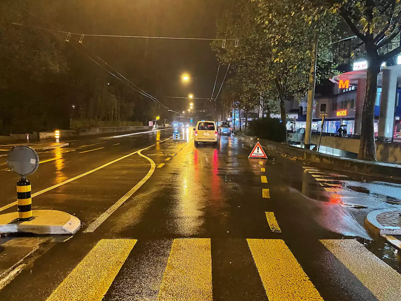 Stadt St.Gallen SG: Autolenkerin (77) fährt Passantin (68) auf Fussgängerstreifen an