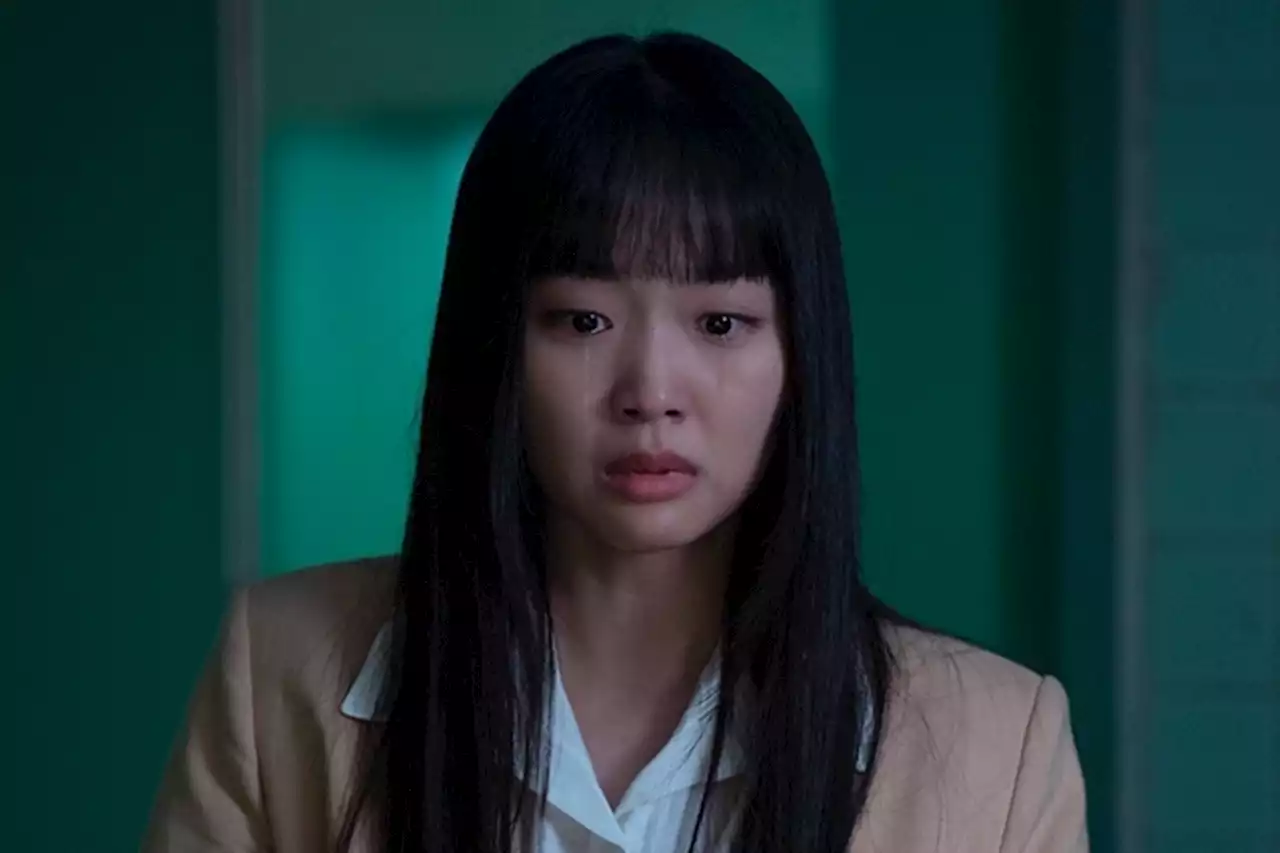 Jin Ki Joo Bursts Into Tears For Unknown Reasons In Upcoming Time Slip Fantasy Drama