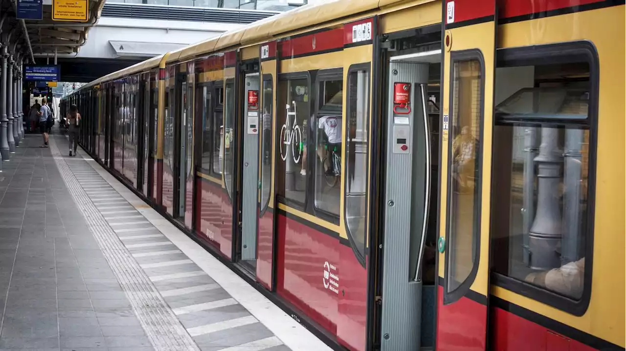 Unpünktliche und ausgefallene Züge: S-Bahn muss mehr als 26 Millionen Euro wegen Minderleistungen an Berlin zahlen