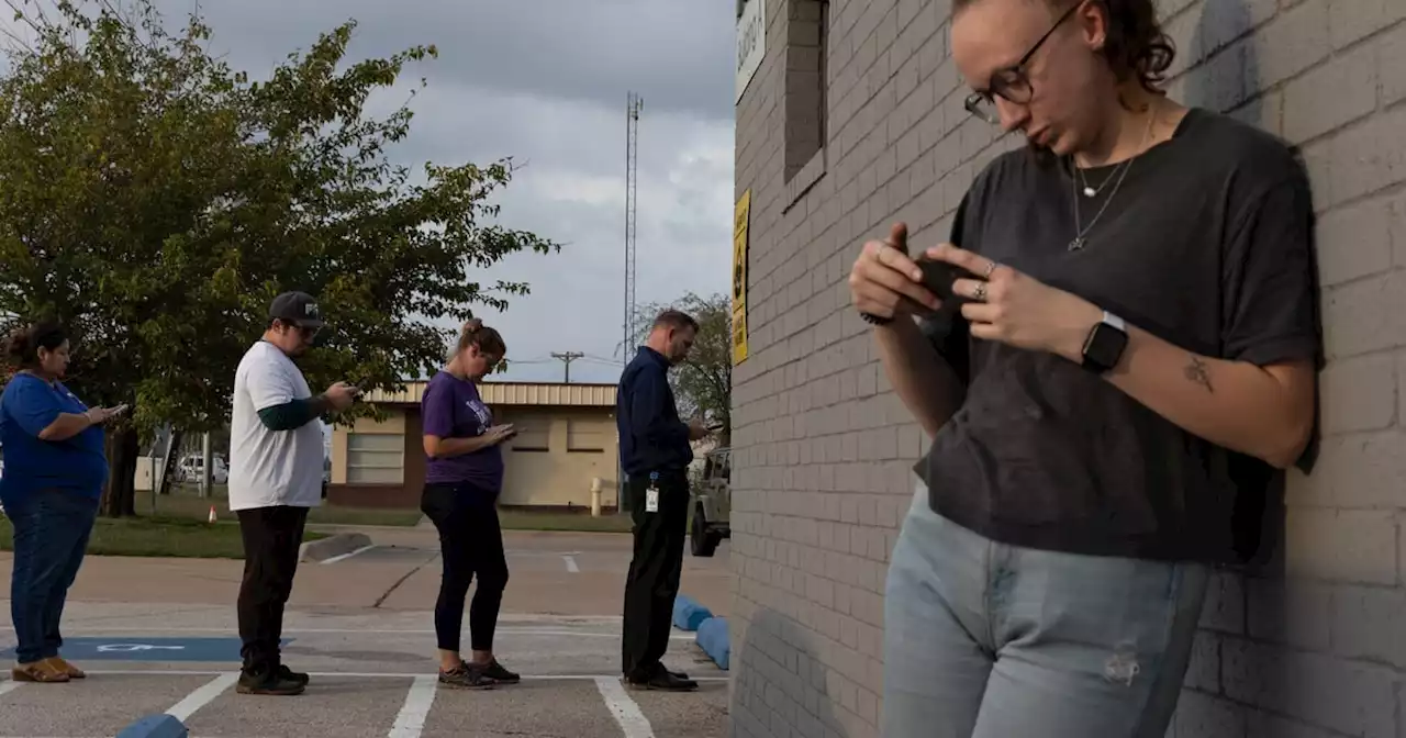 Photos: Texans cast votes on Election Day 2022