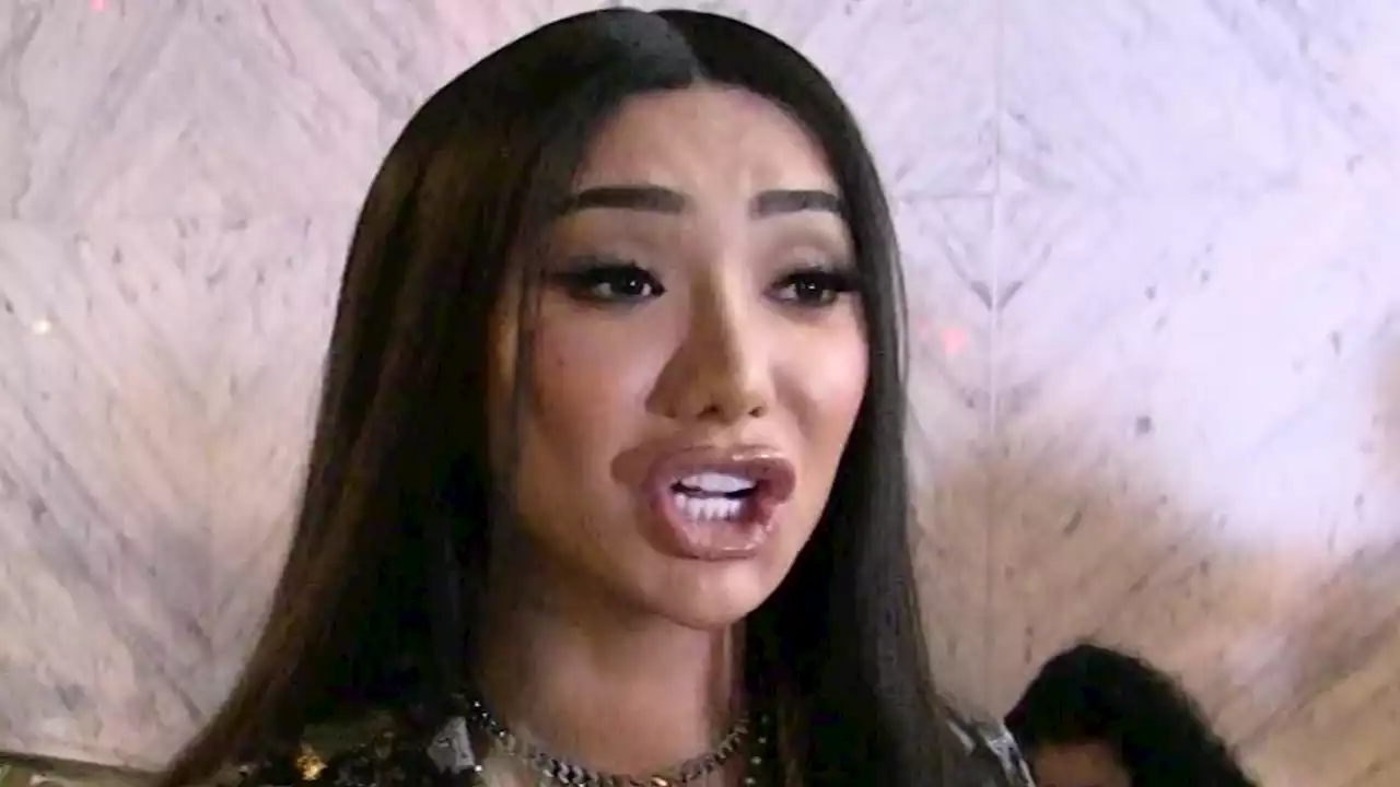 Nikita Dragun Says She Was Placed In Men's Unit Of Jail, Jail Denies Claim