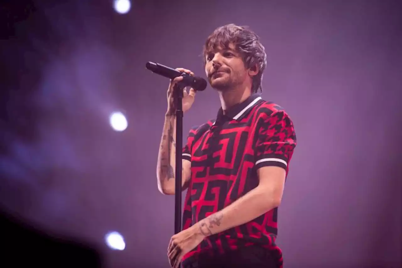 Louis Tomlinson Talks Keeping In Touch With His One Direction ‘Brothers,’ Supporting Each Other’s Solo Projects