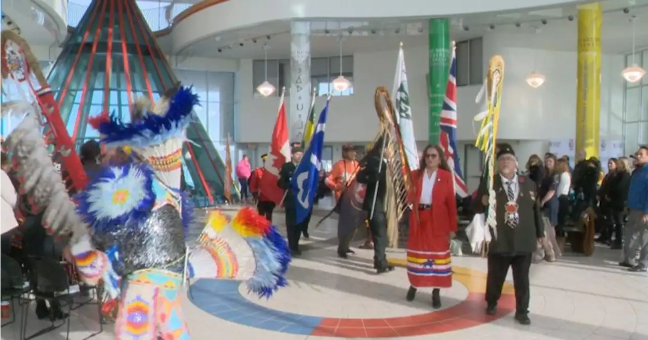 Service for Indigenous veterans held at Regina’s First Nations University - Regina | Globalnews.ca