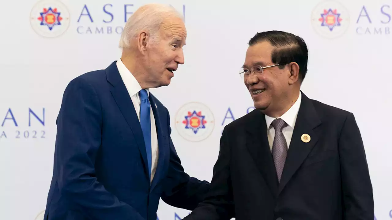 Biden in Cambodia for summit ahead of meeting with China's Xi Jinping