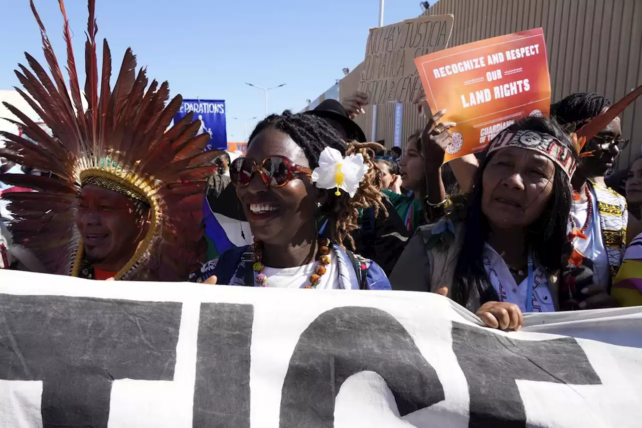 Hundreds protest at UN summit, German gov't voices concerns