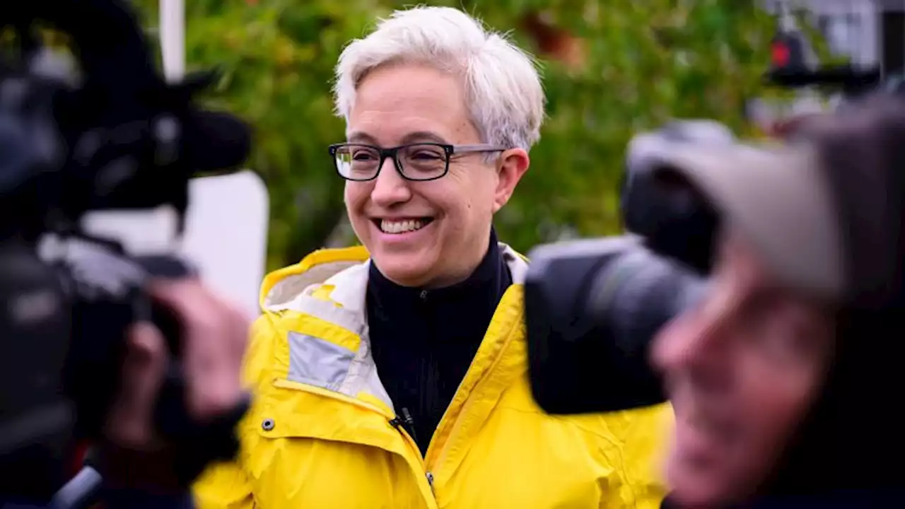 Tina Kotek of Oregon will be one of first out lesbian governors in US, CNN projects | CNN Politics