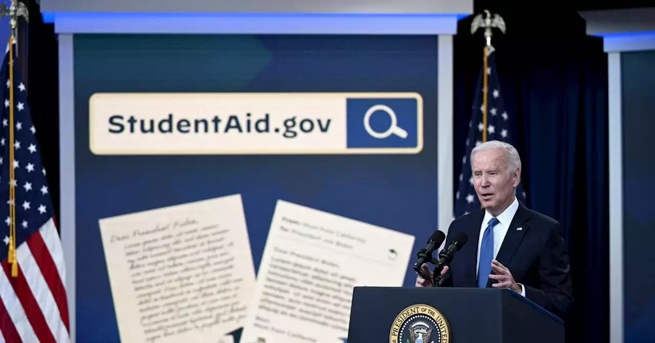 Biden Admin Halts Student Debt Relief Applications After Right-Wing Judge's Ruling