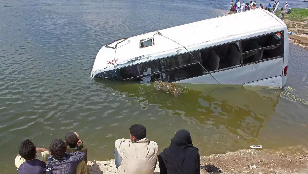 Ägypten: Mindestens 18 Tote bei Minibus-Unfall