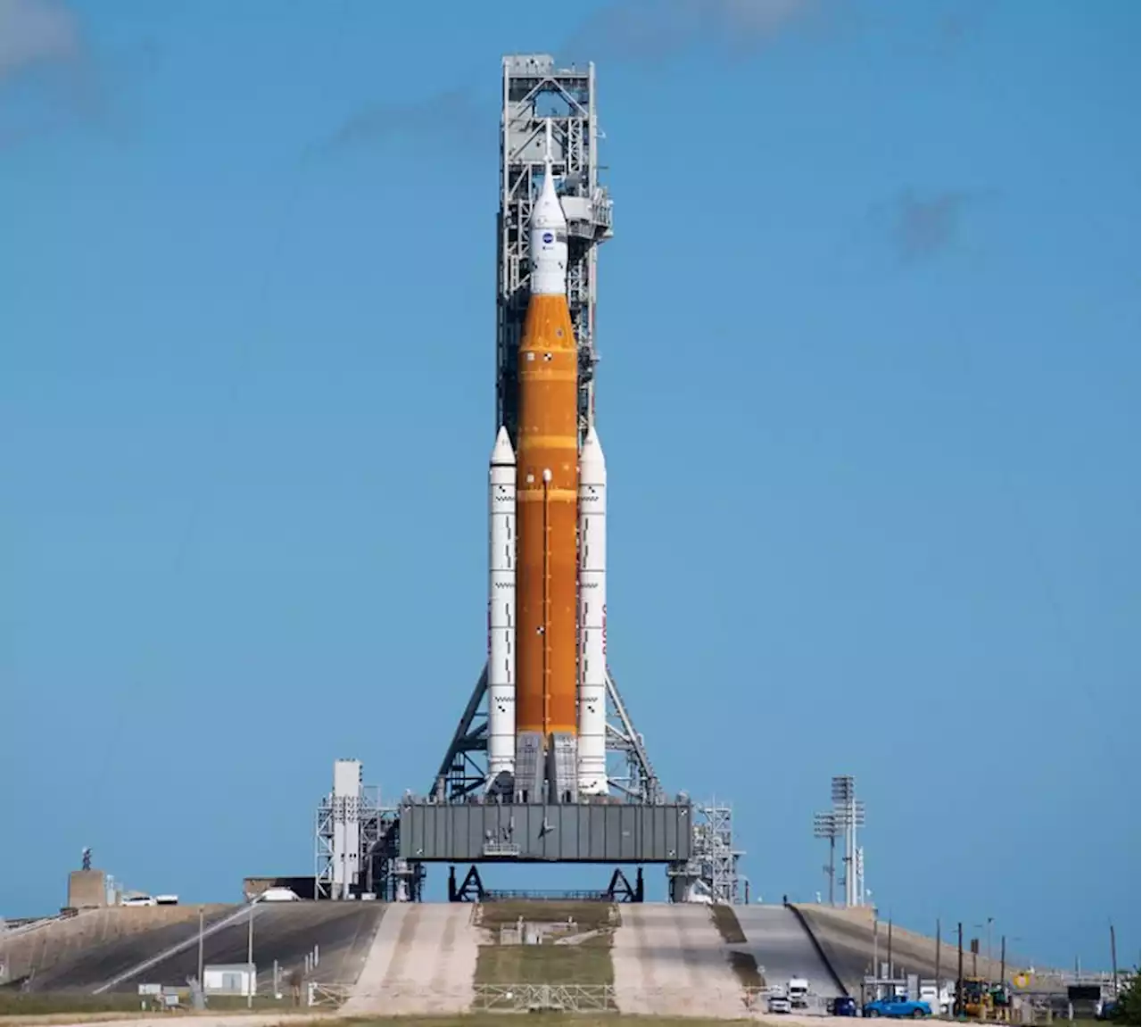 NASA still go for Artemis I launch despite Hurricane Nicole | Digital Trends