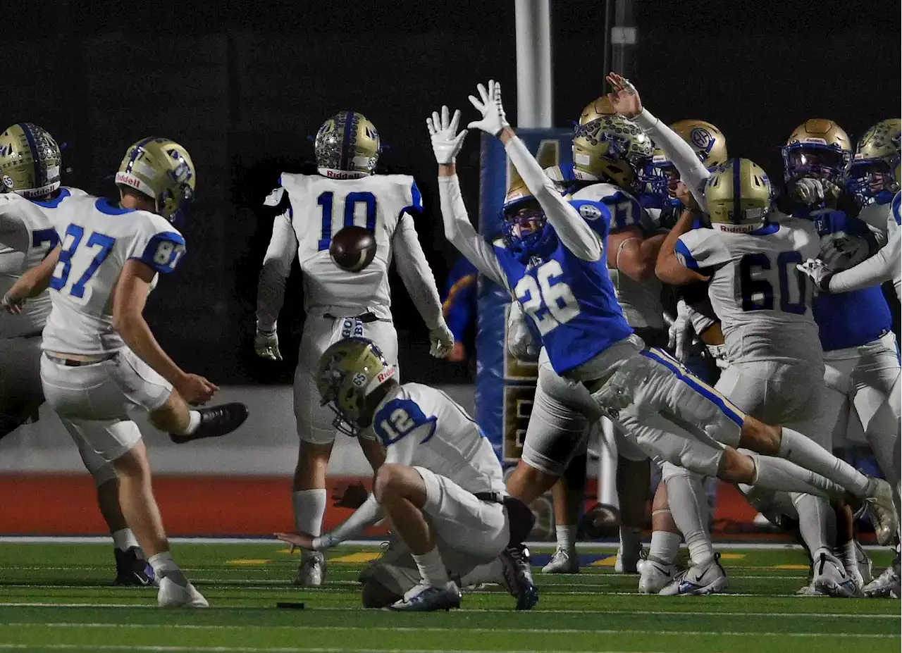 High school football playoffs: Alamo Heights 64, Kerrville Tivy 27