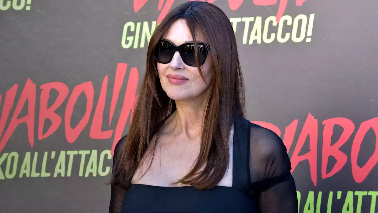 Monica Bellucci, 58 ans, renversante avec un look rétro