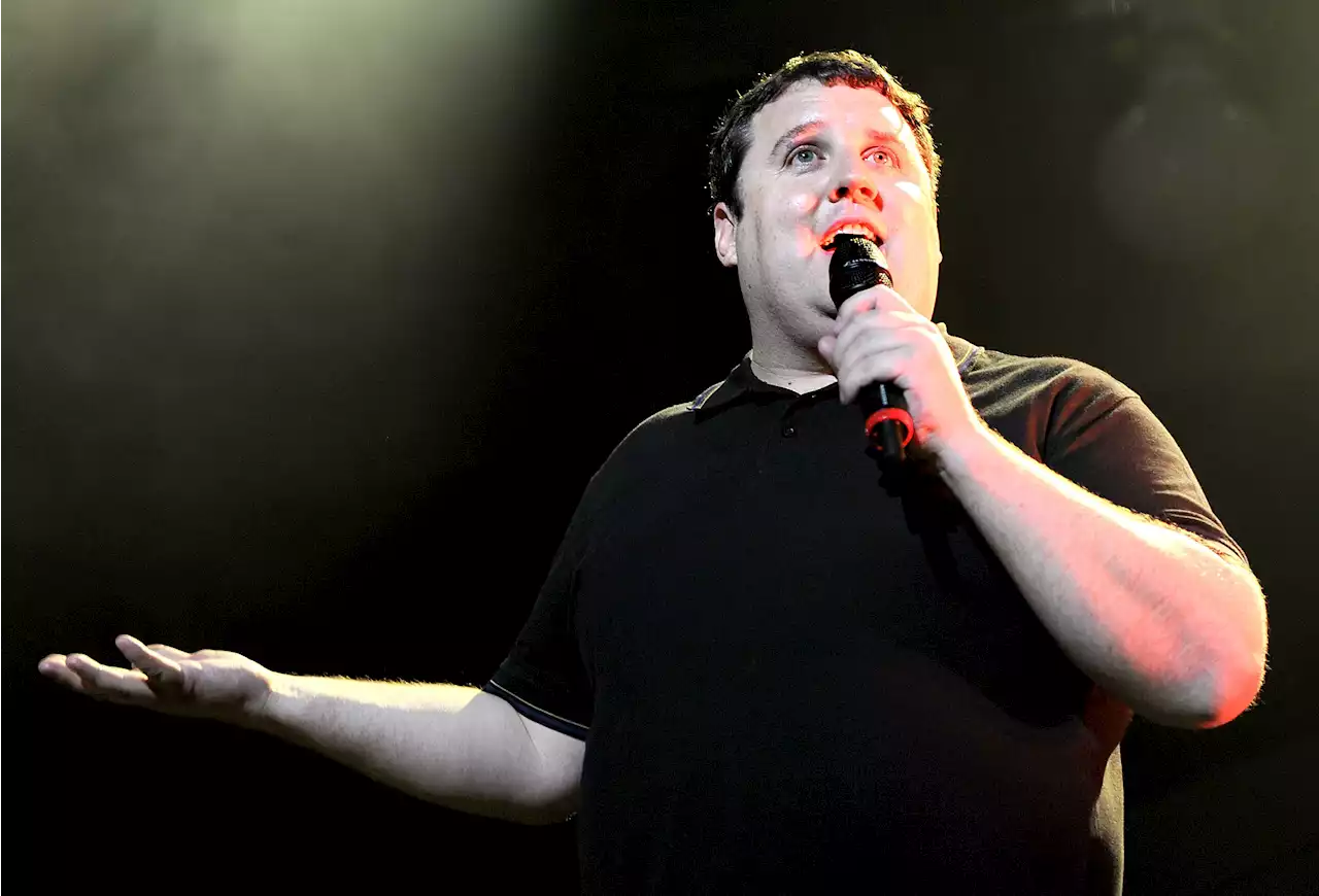 More than 250,000 join 'unbelievable' online queue for Peter Kay tickets