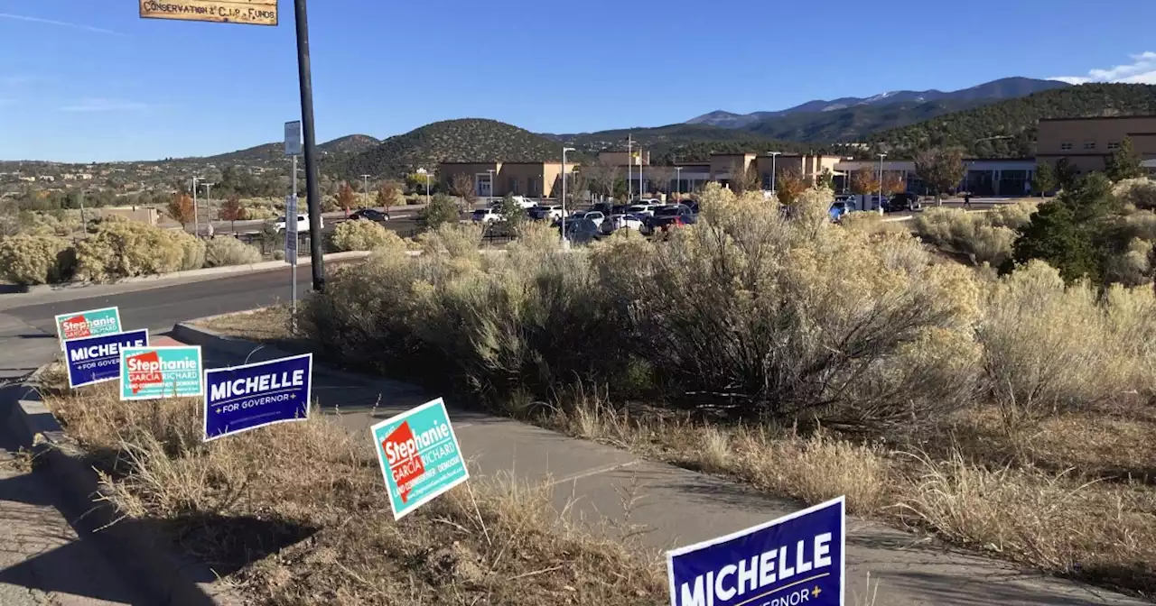 A look at how long politicians have to remove their signs