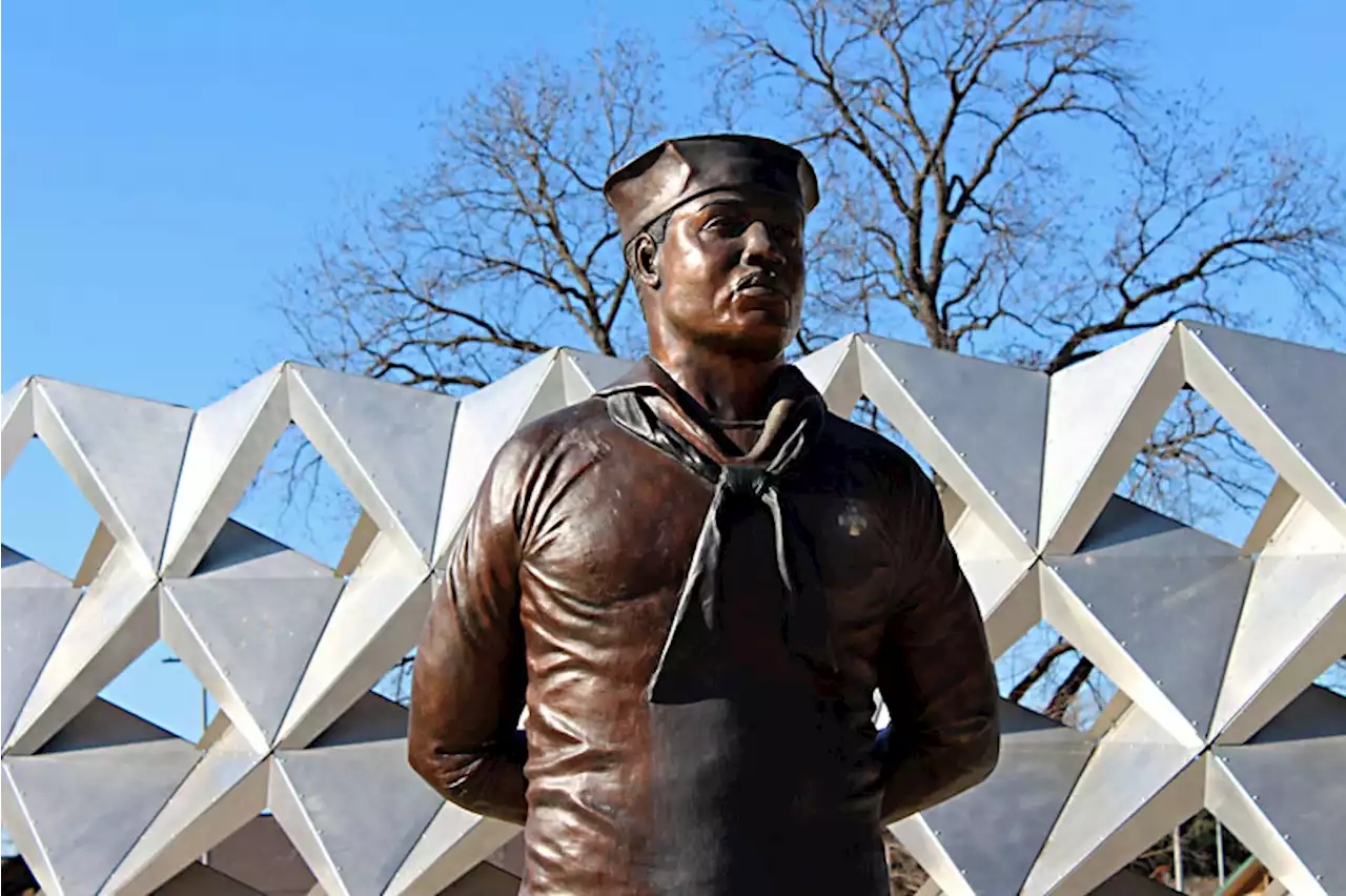 Day Trips: Doris Miller Memorial, Waco