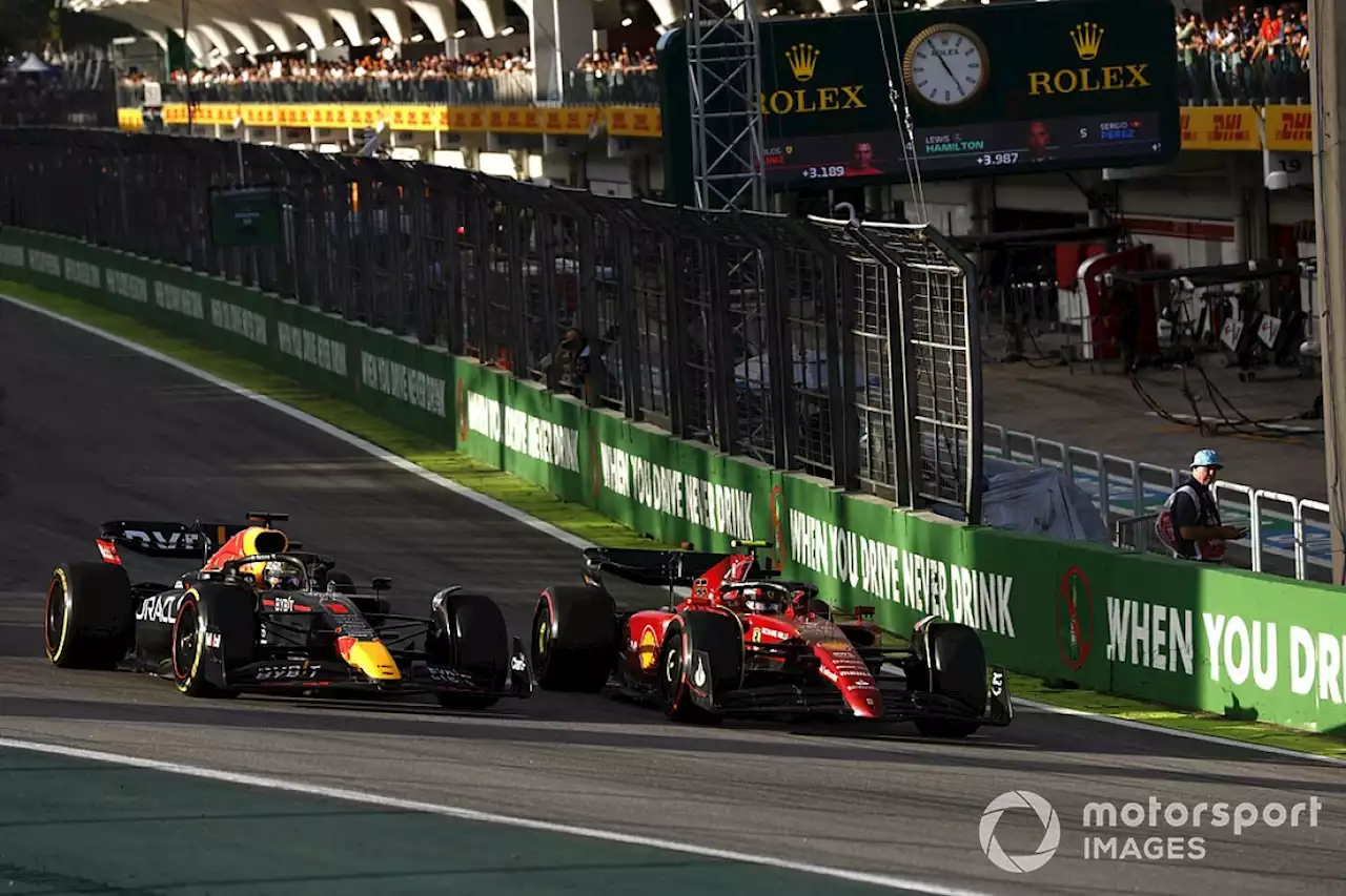 Sainz: Verstappen pass was &quot;on the limit&quot; but needed in Brazilian GP sprint