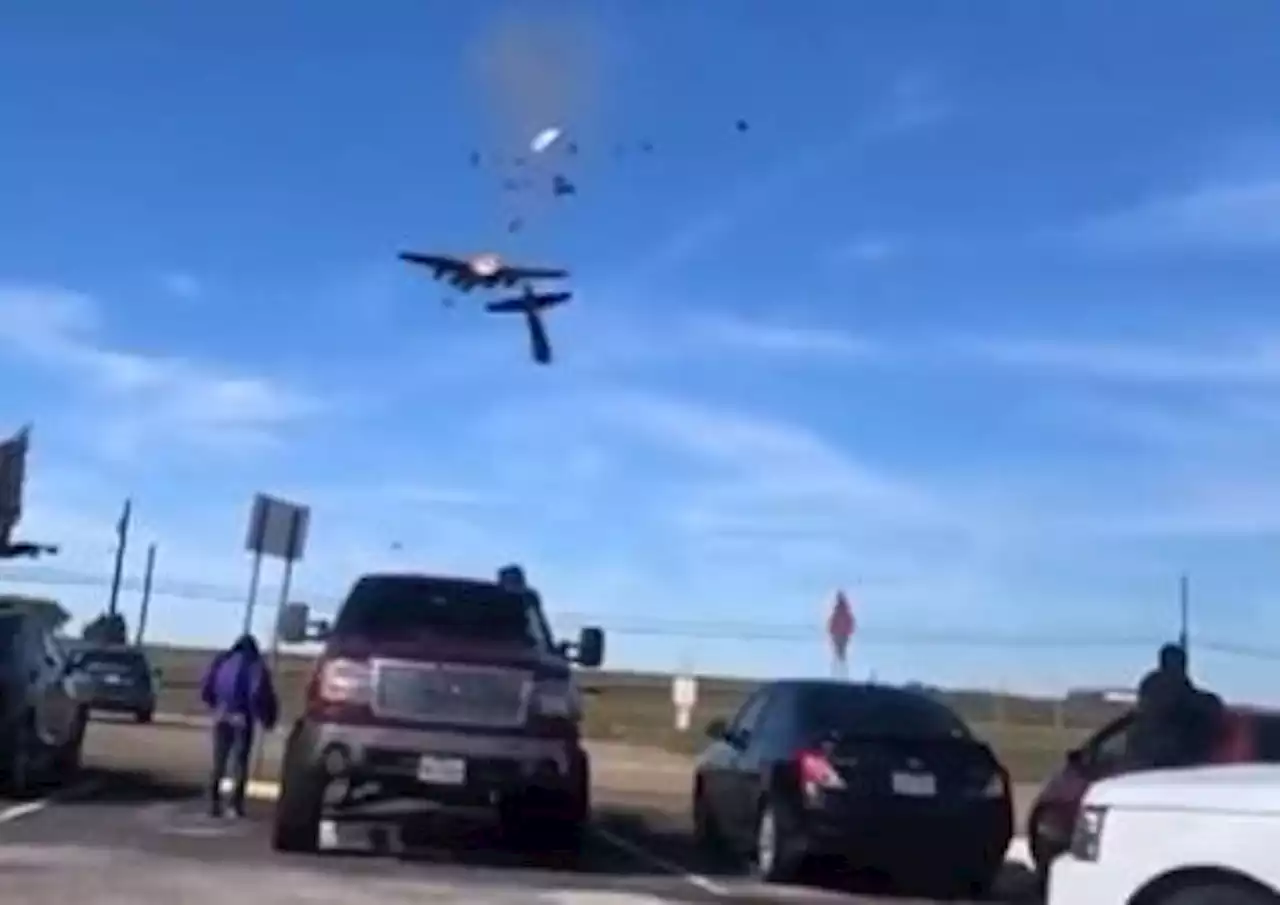 USA: Flugzeuge kollidieren bei Show in Texas (Video)