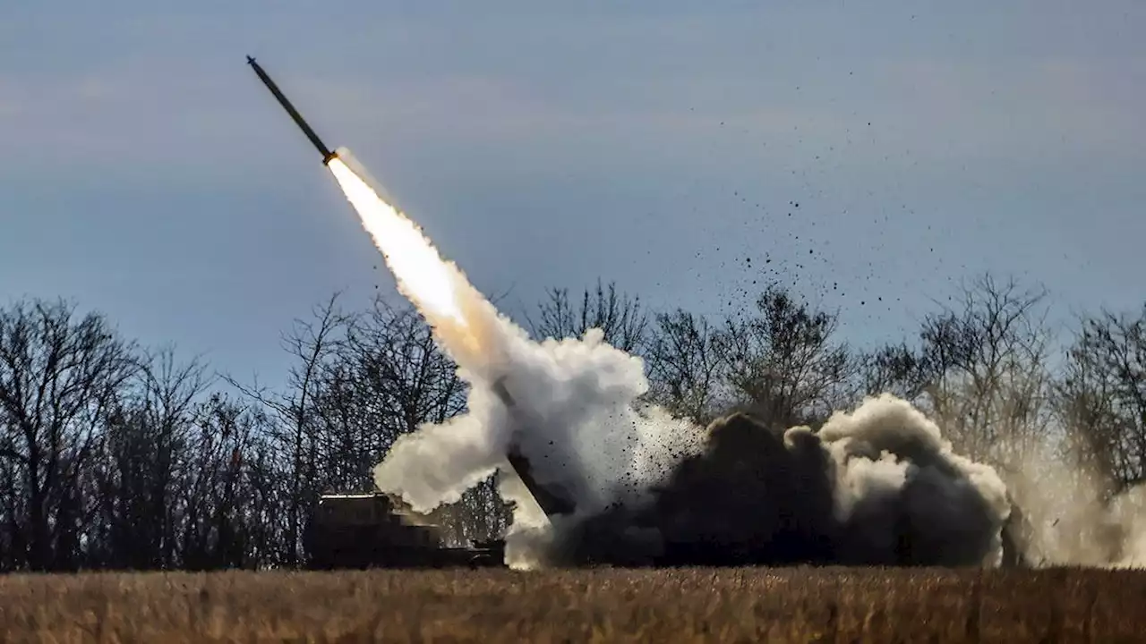 London: Russland führt Militärtraining an Schulen ein +++ Putin gerät bei Nationalisten in Kritik