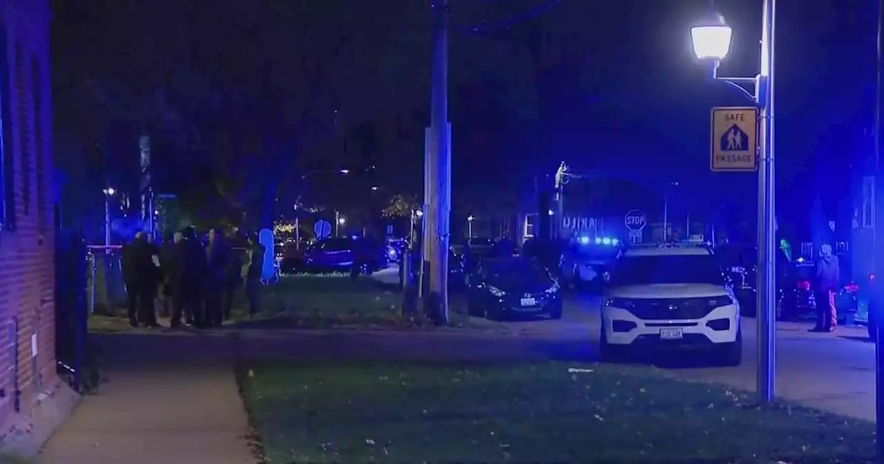 One injured, four more arrested in Humboldt Park police shooting