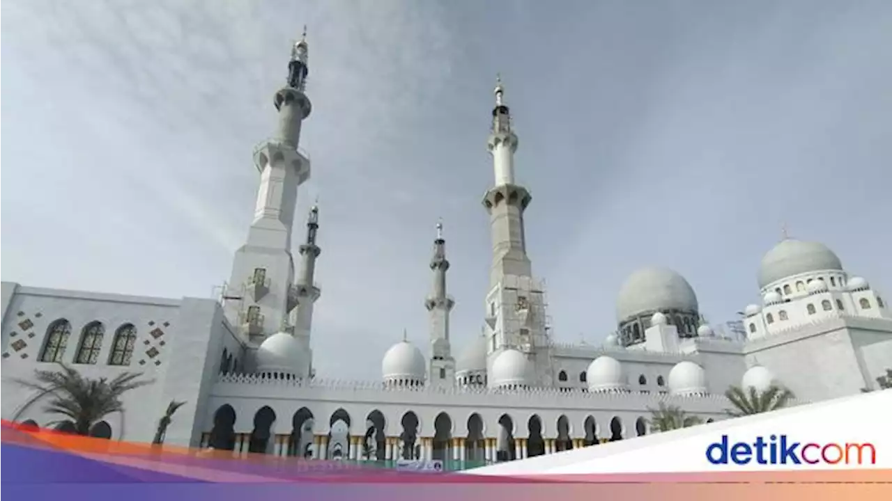 Profil Masjid Sheikh Zayed di Solo yang Diresmikan Jokowi dan MBZ Besok