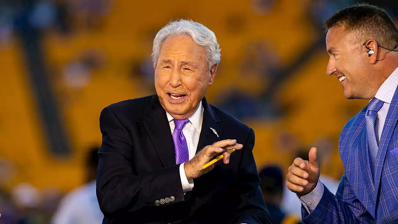 Lee Corso missing in action for third straight week: 'Still recuperating'