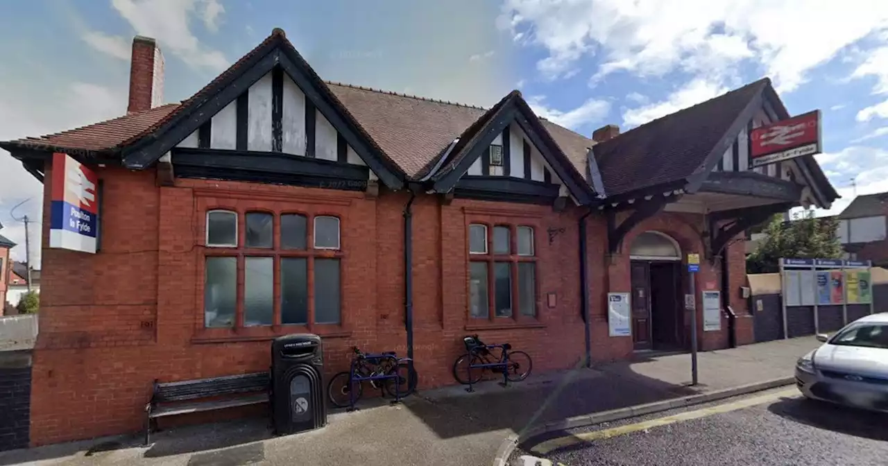 Police swarm Poulton-le-Fylde train after umbrella mistaken for samurai sword