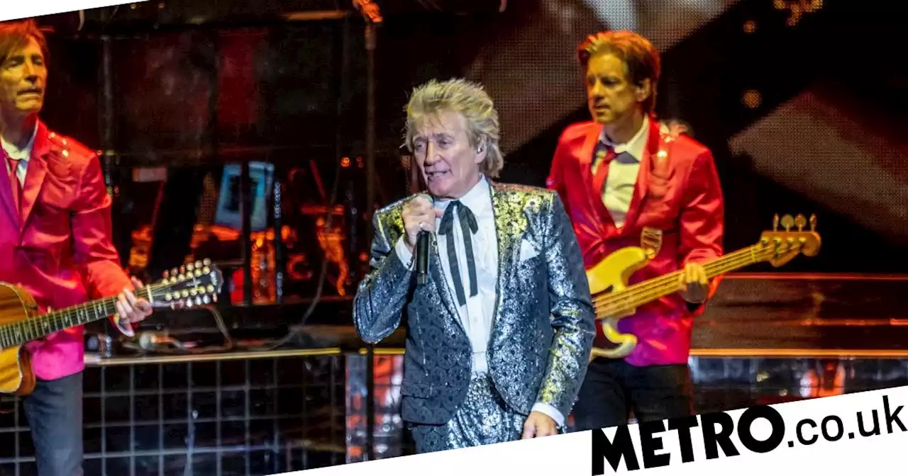 Sir Rod Stewart turned down $1,000,000 to play in Qatar last year