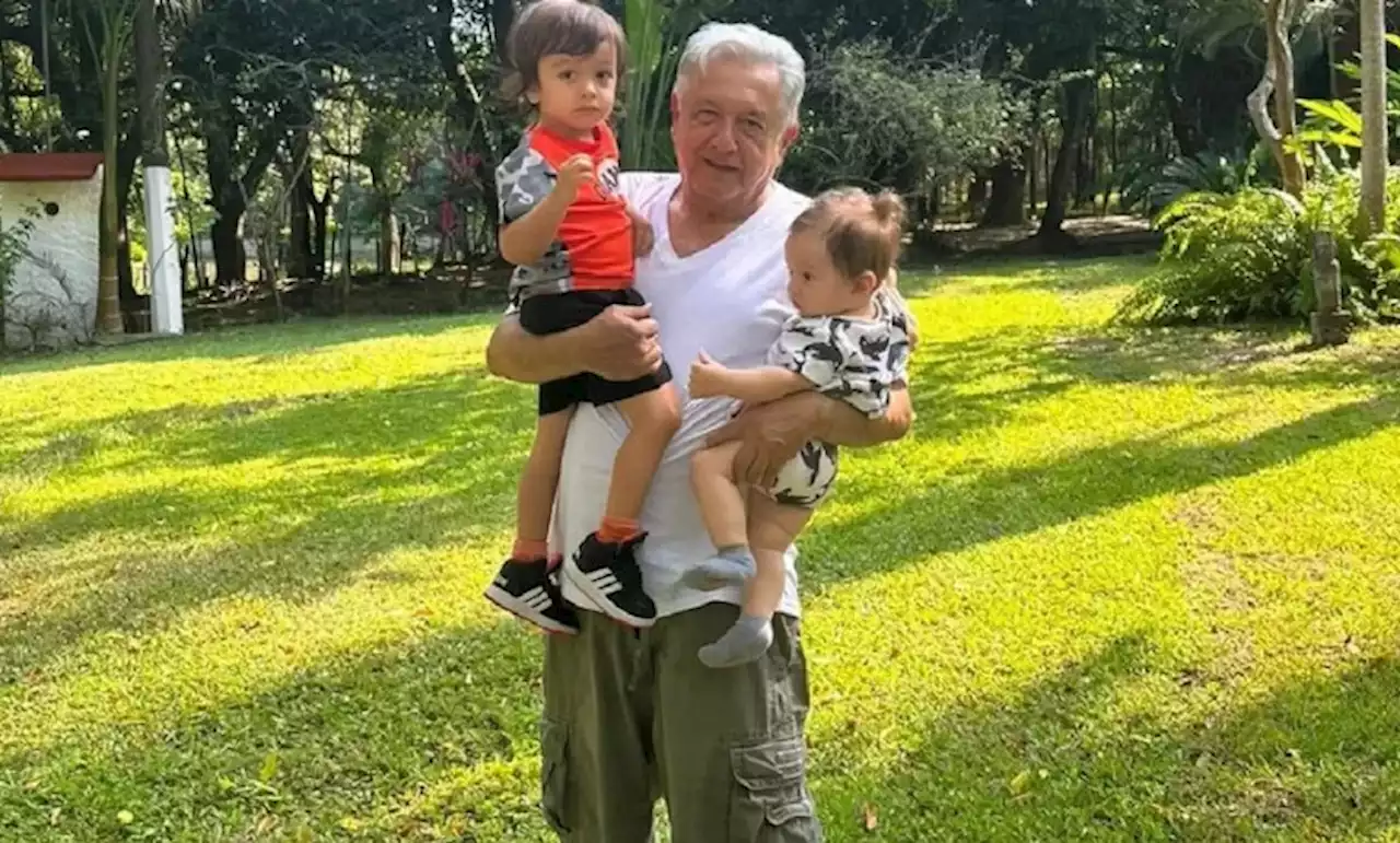 AMLO se alista para festejar su cumpleaños junto a sus nietos