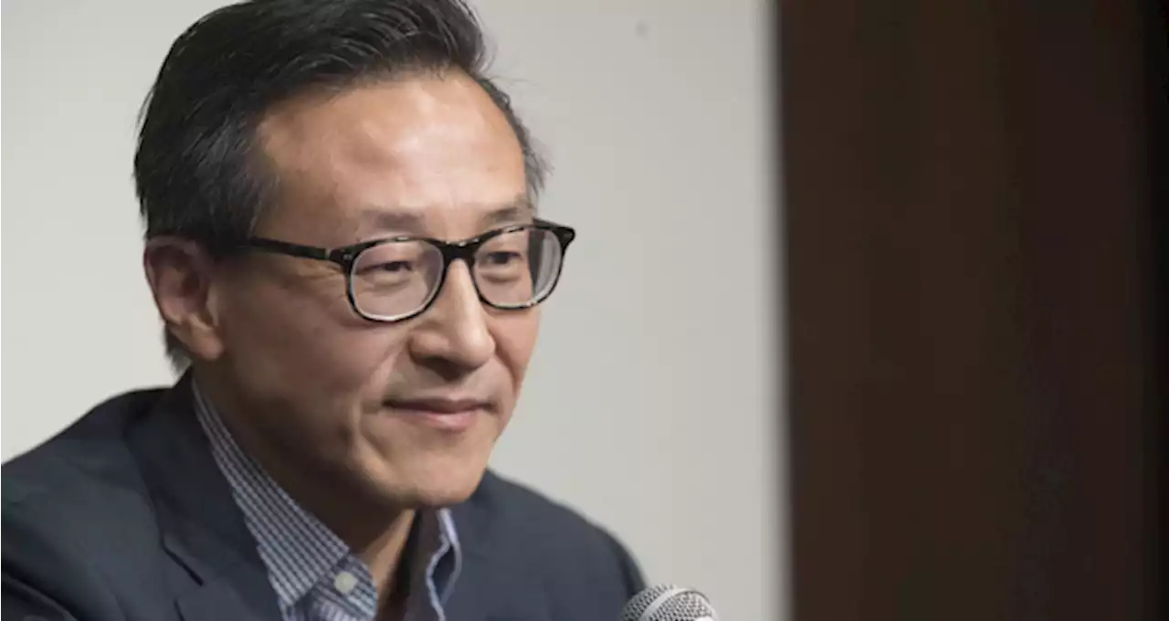 Joe Tsai: Kyrie Irving 'Has To Show He's Sorry' Before Returning