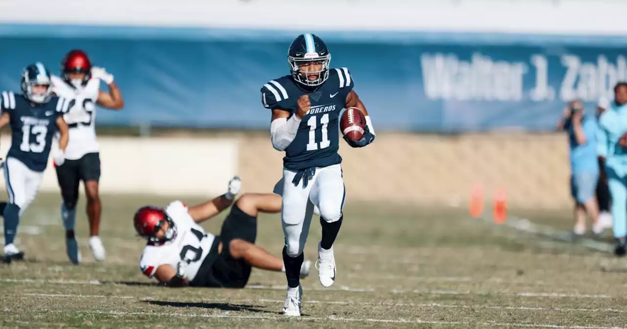 Toreros put up best effort of the season, decisively defeating Davidson, 31-14